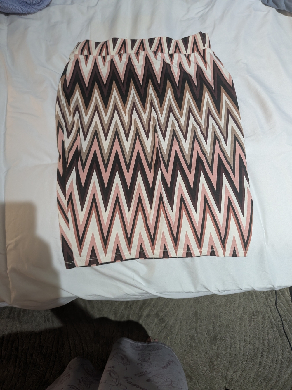 Charlotte Russe Pink, Black & Cream Zigzag Pencil Skirt